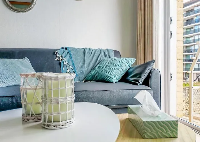 Prachtige In Met Verwarmd Zwembad 公寓