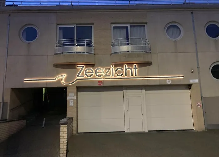 Prachtige In Met Verwarmd Zwembad *