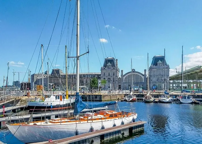 Prachtige In Met Verwarmd Zwembad Διαμέρισμα